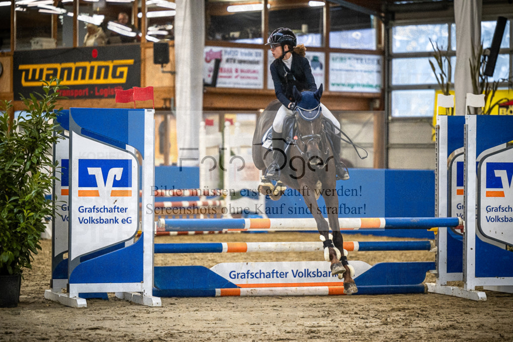 DOS_0240 | Entdecke hochwertige Reitturnierfotos von Foto Oger. Professionell, emotional und authentisch – jetzt Lieblingsmomente im Shop bestellen.Deutschlandweite Turnierfotografie. - Realisiert mit Pictrs.com