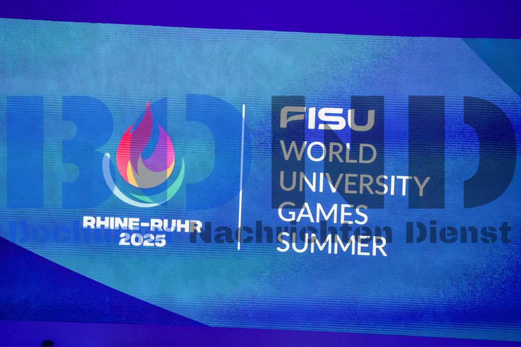 SES_TTGOPC20250716-168 | bond - Realisiert mit Pictrs.com