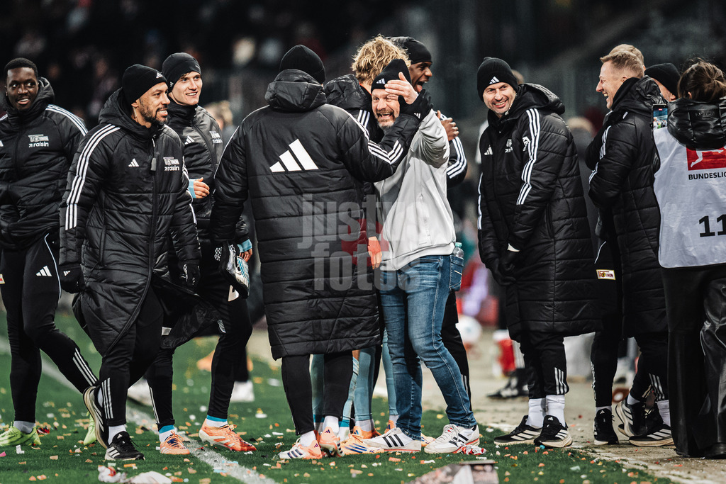 Fußball | Männer | Saison 2025/2026  | Fußball-Bundesliga | 11. Spieltag | FC St. Pauli vs. 1. FC Union Berlin | 23.11.2025 | Trainer Steffen Baumgart (1. FC Union Berlin) jubelt nach dem Sieg