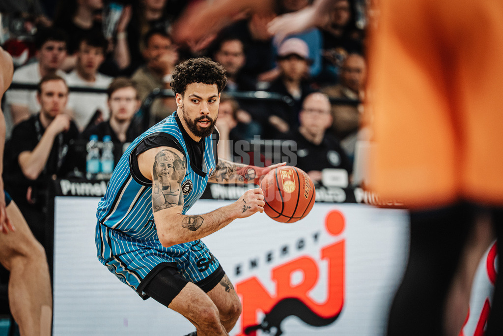 Basketball | Männer | Saison 2025/2026 | easyCredit Basketball Bundesliga | 13. Spieltag | Veolia Towers Hamburg vs. Rostock Seawolves | 22.04.2026 | Devon Daniels (#21, Veolia Towers Hamburg)