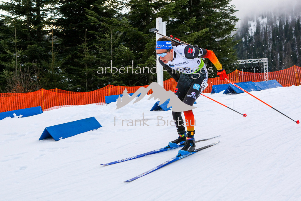 993T2322 | Franz Schaser