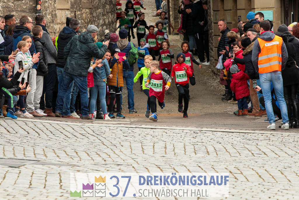 AOK JuniorCup 400m | 3Koenigslauf 2023 - Realisiert mit Pictrs.com