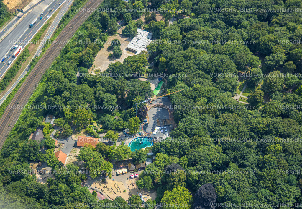 Duisburg250703667Mitte | Luftbild, Zoo Duisburg, Seelöwen Anlage und Baustelle mit Modernisierung und Erweiterung, Baukran, Spielplatz, Duissern, Duisburg, Ruhrgebiet, Nordrhein-Westfalen, Deutschland