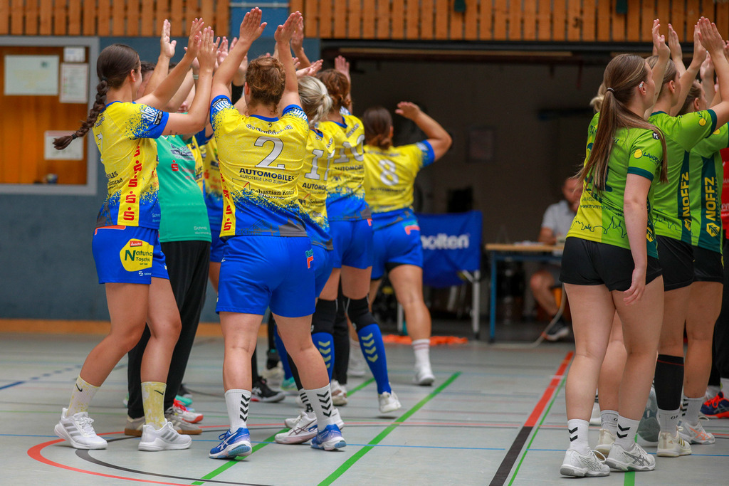 Straelen-Neukirchen310825_003 | Bildergalerie von Sport-Ereignissen aber auch von weiteren spannenden Dingen - nicht nur vom Niederrhein. In Anlehnung an den bekannten Spruch von Hanns Dieter Hüsch heißt das Motto: "Niederrhein ist überall".  - Realisiert mit Pictrs.com