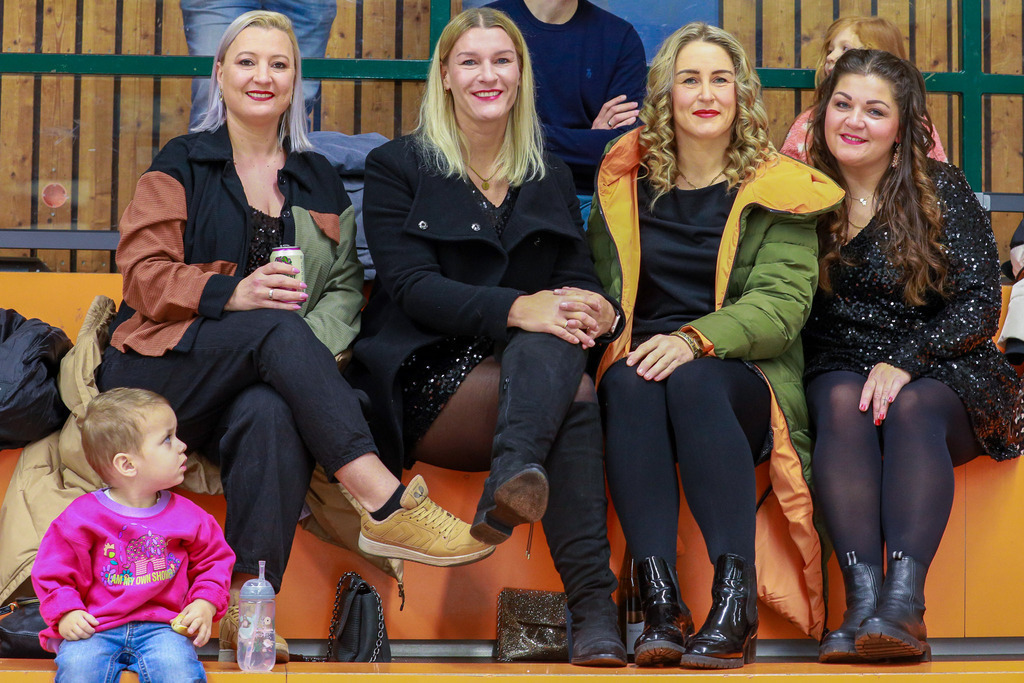 SVN_HcTvRhede_131225_005 | Bildergalerie von Sport-Ereignissen aber auch von weiteren spannenden Dingen - nicht nur vom Niederrhein. In Anlehnung an den bekannten Spruch von Hanns Dieter Hüsch heißt das Motto: "Niederrhein ist überall".  - Realisiert mit Pictrs.com