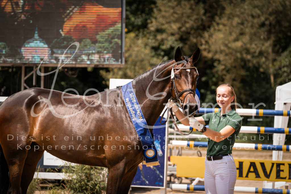 1.Fr00157 | Leoni Ertmer Photography - Realisiert mit Pictrs.com