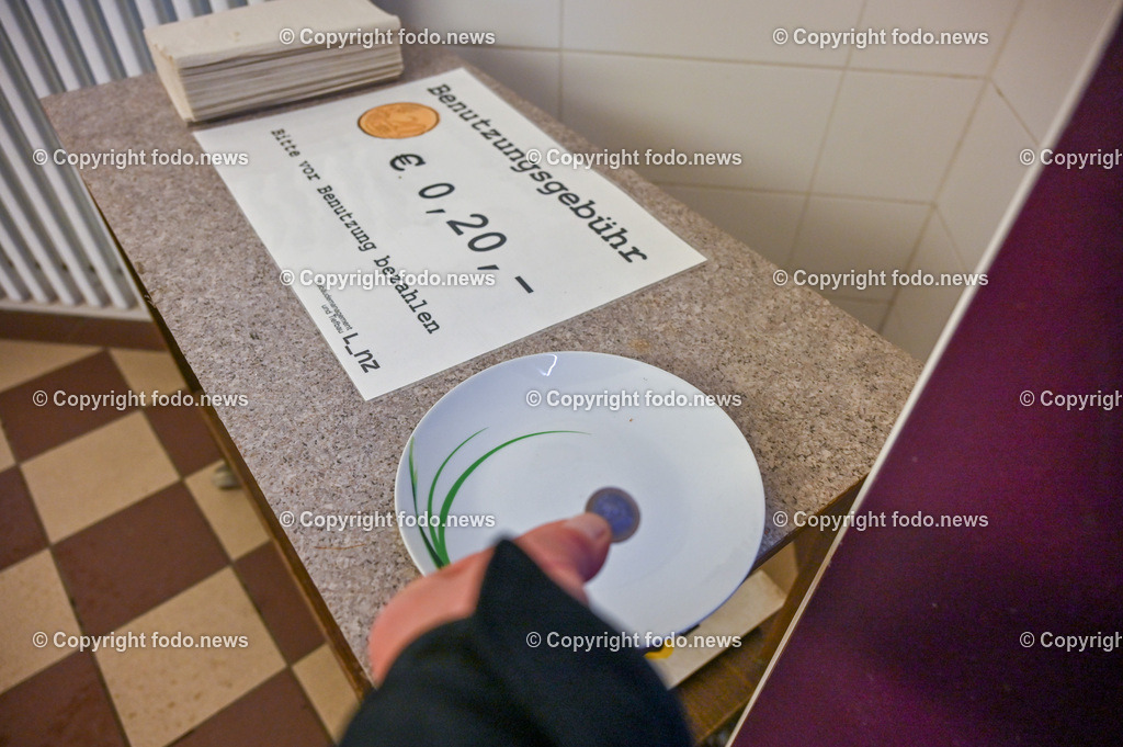 Öffentliche WC Anlagen Stadt Linz_ 14.04.2023-29 | 14.04.2023, Linz, AUT, Oeffentliche WC Anlagen Stadt Linz, im Bild Suedbahnhofmarkt