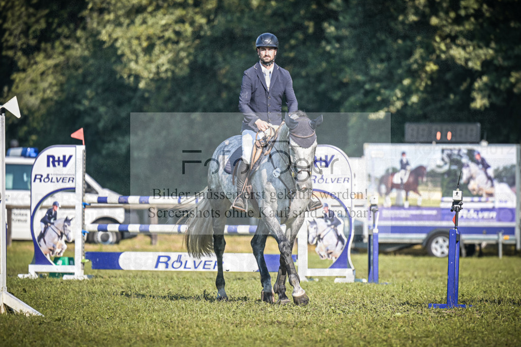 DOS_0810 | Entdecke hochwertige Reitturnierfotos von Foto Oger. Professionell, emotional und authentisch – jetzt Lieblingsmomente im Shop bestellen.Deutschlandweite Turnierfotografie. - Realisiert mit Pictrs.com