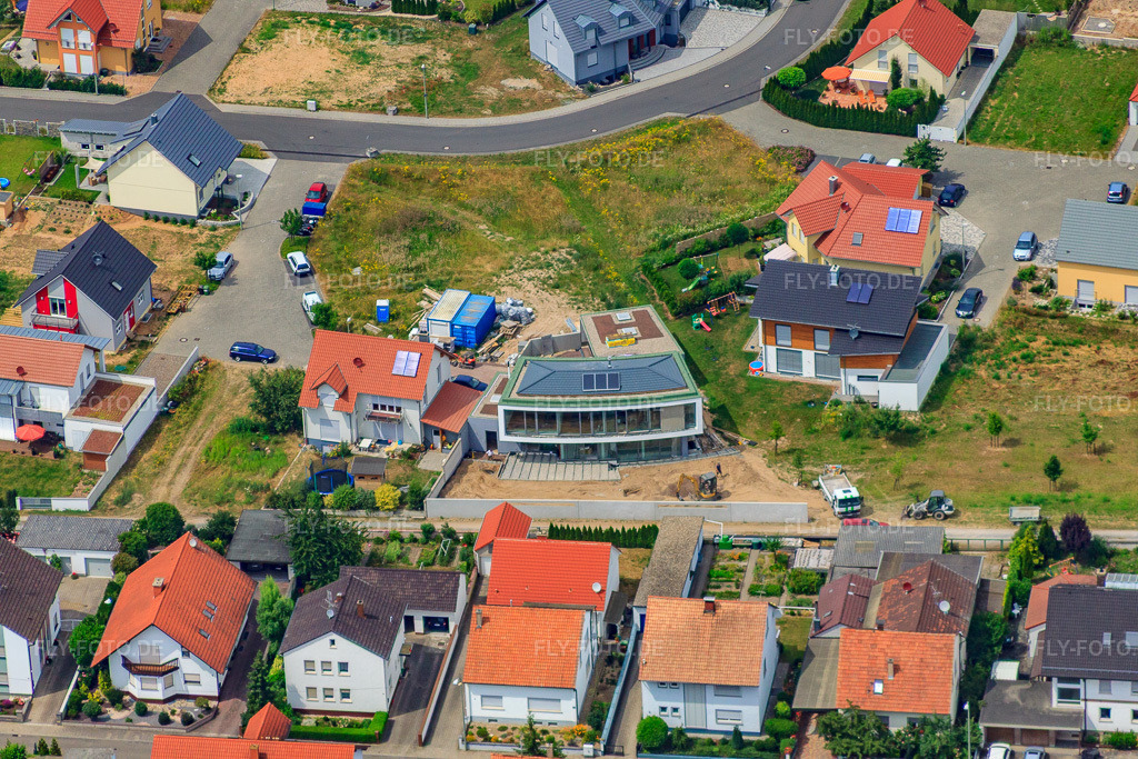 Luftbild: Kornblumenweg im Ortsteil Hardtwald in Neupotz im Bundesland Rheinland-Pfalz in Deutschland. Foto: IMG_29752.jpg vom 02.07.2010 durch Werner Riehm/FLY-FOTO.de