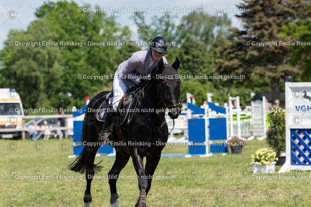 CL5A9830 | Emilia Reinking Fotografie - Realisiert mit Pictrs.com