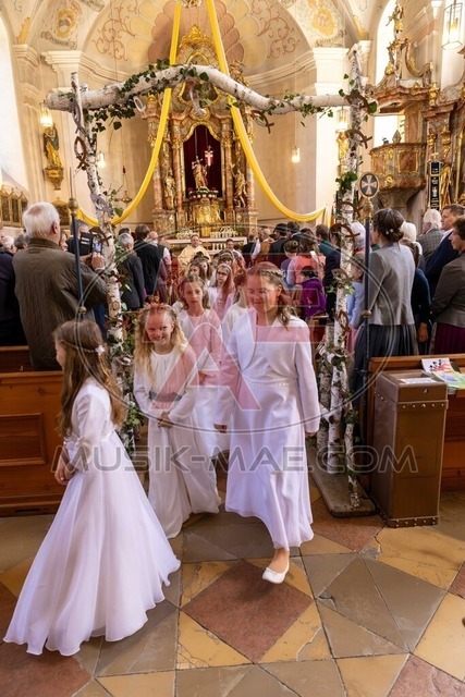 MAE-pic_634 | Der online Fotoshop des Inzeller Fotografen MAE - Marc Anton Eicher. Hier können Sie ihre Fotos und Stockfotos online bestellen als Download oder als Ausdruck, der ihnen bequem nach Hause geschickt wird.
Ihr Marc Anton Eicher - der Inzeller Fotograf - Realisiert mit Pictrs.com