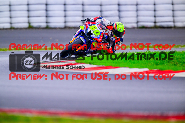 MaZZes_FotoMatrix_240910_6007705_2-120 | WEISS