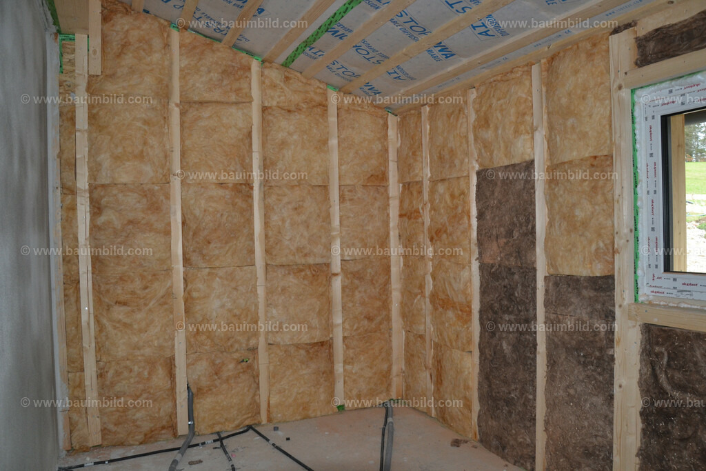 bib-lg13-holzbau-ausbau-0153 | Nach LV-Leistungsgruppen sortierte Detailfotos über den Bau eines Hauses. Alle Hausbau-Bilder direkt vom Urheber und Autor der Website Haus-Selber-Bauen.com