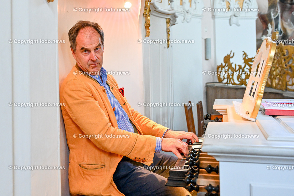 Engelhartszell_ 25.06.2024-16 | 25.06.2024, Engelhartszell, AUT, Engelhartszell, im Bild Stift Engelszell, Trappistenkloster, Basil Coleman (Organist und Dirigent)