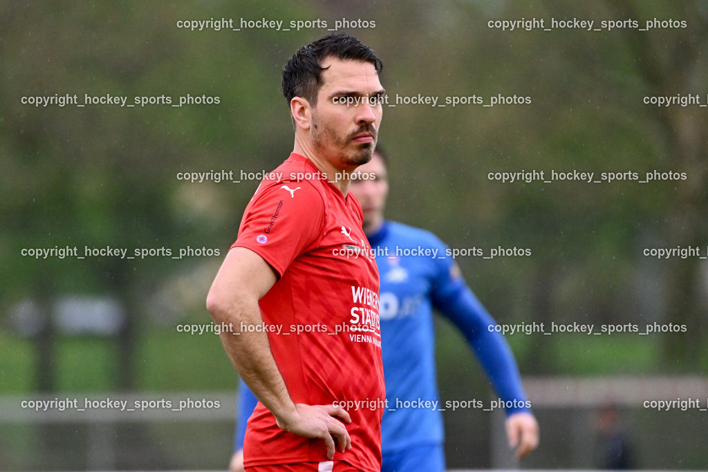 SAK vs. KAC 1909 | #2 David Gräfischer KAC, SAK vs. KAC 1909, SAK vs. KAC 1909 am 17.04.2025 in Klagenfurt (Sportpark Welzenegg), Austria, (Photo by Bernd Stefan)