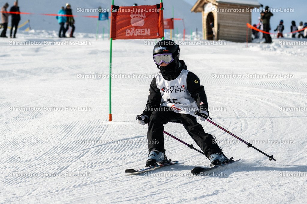 SRS_12.12.2025_0074 | SRS_12.12.2025_0074 - Realisiert mit Pictrs.com