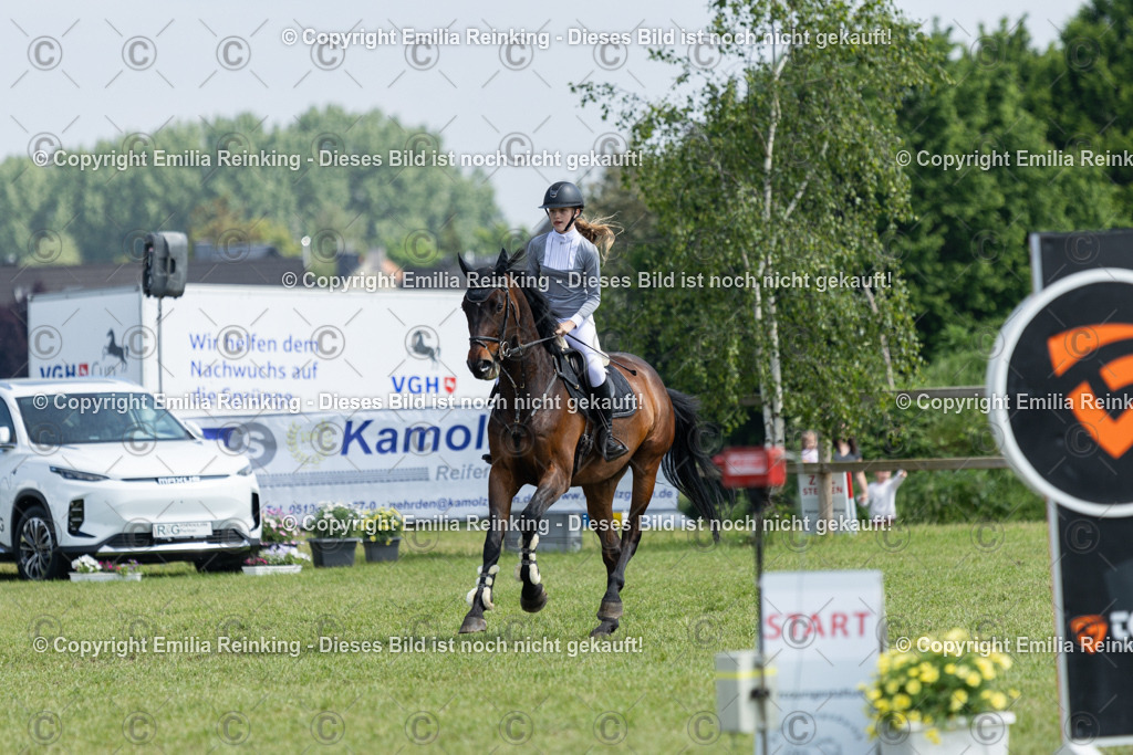 CL5A3148 | Emilia Reinking Fotografie - Realisiert mit Pictrs.com