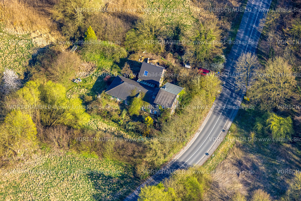 Selm250404455 | Luftbild, Wohnhaus Am Brauereiknapp im Waldgebiet, Cappenberg, Selm, Münsterland, Nordrhein-Westfalen, Deutschland
