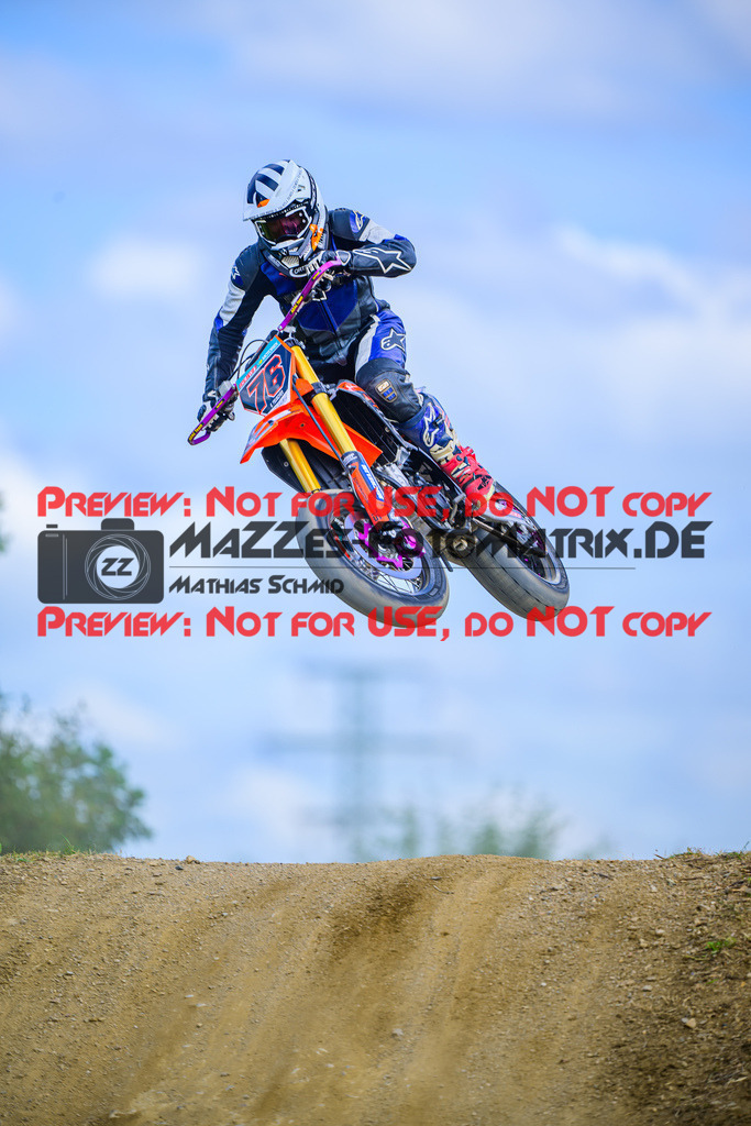 MaZZes_FotoMatrix_240713_6007705_9945 | S3