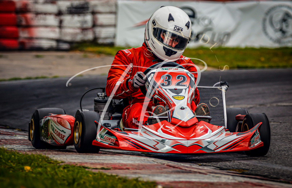 FB6AAA61-8D39-42DE-9855-2B081F7CA2BC | traudl_s_fotos