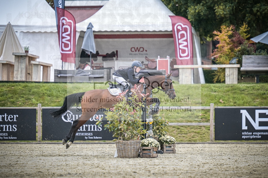 DOS_2117 | Entdecke hochwertige Reitturnierfotos von Foto Oger. Professionell, emotional und authentisch – jetzt Lieblingsmomente im Shop bestellen.Deutschlandweite Turnierfotografie. - Realisiert mit Pictrs.com