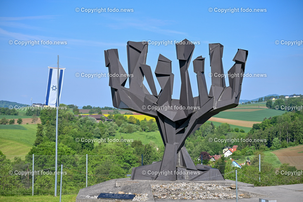 Mauthausen_ KZ Gedenkstaette_ Konzentrationslager_ 07.05.2025-48 | 07.05.2025, Mauthausen, AUT, Konzentrationslager Memorial, Themenbild im Bild KZ Gedenkstaette Mauthausen Memorial, Israelitsches Mahnmahl, Juden, Jiddisch, Juedisch, Erinnerungsort, Frieden, Historischer Ort, Holocaust, Kulturdenkmal, Luftaufnahme, Mahnmal, Mauthausen, Menschenrechte, Monumente, NS-Zeit, Nationalsozialismus, Zwangsarbeit, Geschichte