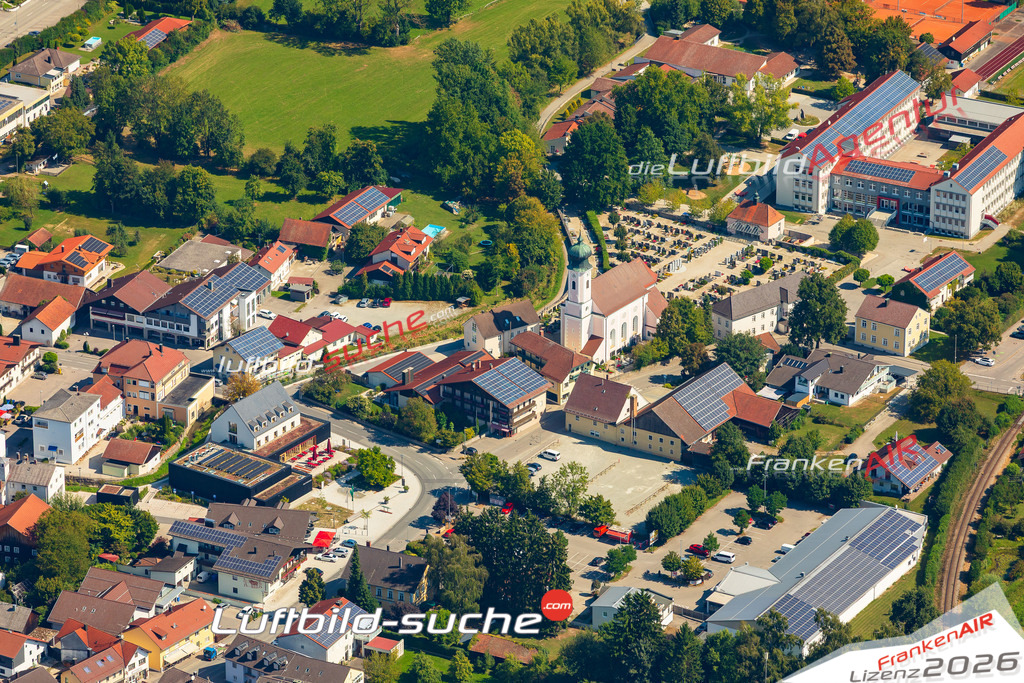 Luftaufnahme von Ruhstorf an der Rott Vs Google Maps- Die Luftaufnahme wurde 2025 vom UL-Flugzeug heraus erstellt ( keine Drohne ) - Hochauflösende Luftaufnahme - für professionelle Ausdrucke geeignet. Die Geschenkidee !Mit Lizenz und Bildrechte bestellbar