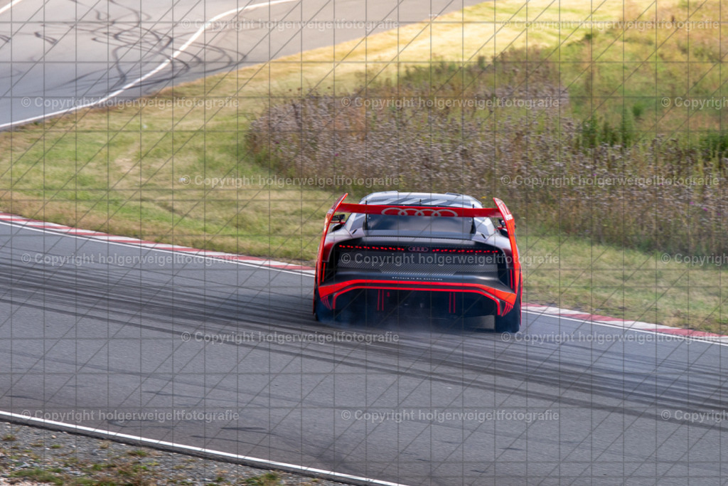 20250906160426D75_6511 | Bitte beachten!!!
Alle Fotos dieser Galerie sind nur grundbearbeitet. Im Falle eines Verkaufs, werde ich die Fotots noch mit dem nötigen Feinschliff versehen. - Realisiert mit Pictrs.com