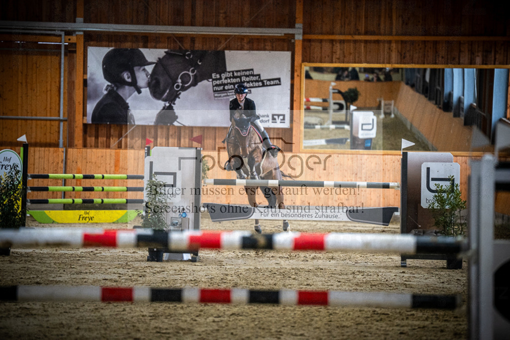 DOS_0889 | Entdecke hochwertige Reitturnierfotos von Foto Oger. Professionell, emotional und authentisch – jetzt Lieblingsmomente im Shop bestellen.Deutschlandweite Turnierfotografie. - Realisiert mit Pictrs.com