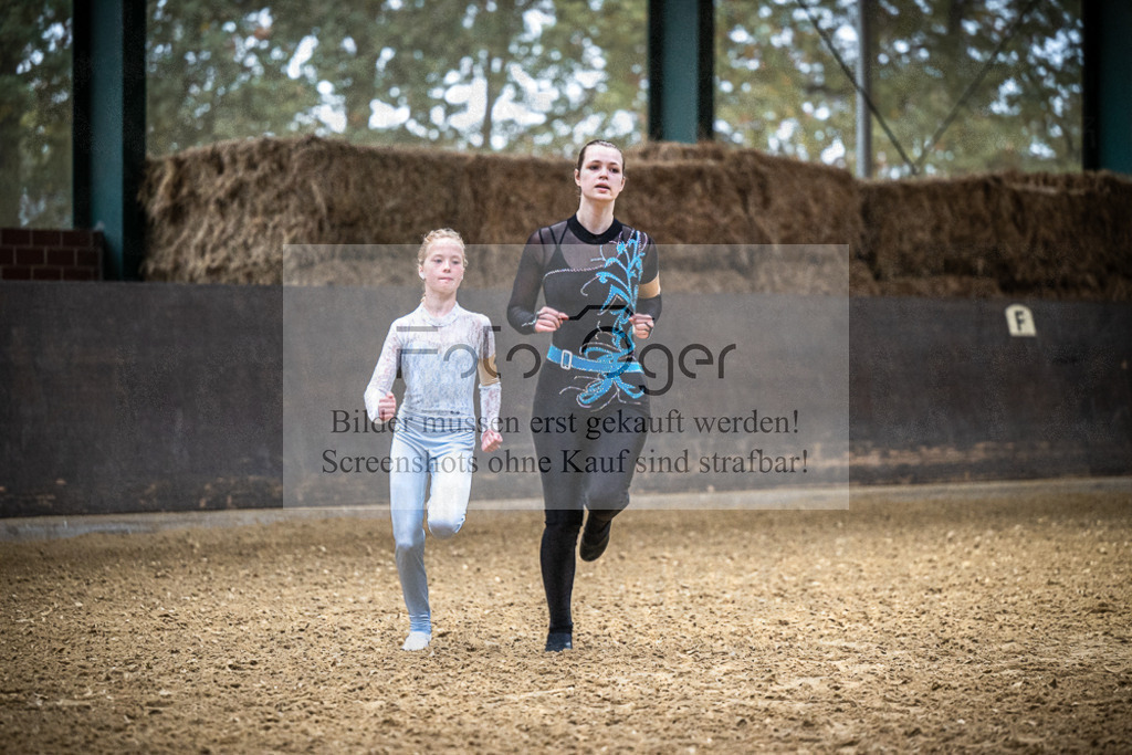 DOS_0815 | Entdecke hochwertige Reitturnierfotos von Foto Oger. Professionell, emotional und authentisch – jetzt Lieblingsmomente im Shop bestellen.Deutschlandweite Turnierfotografie. - Realisiert mit Pictrs.com
