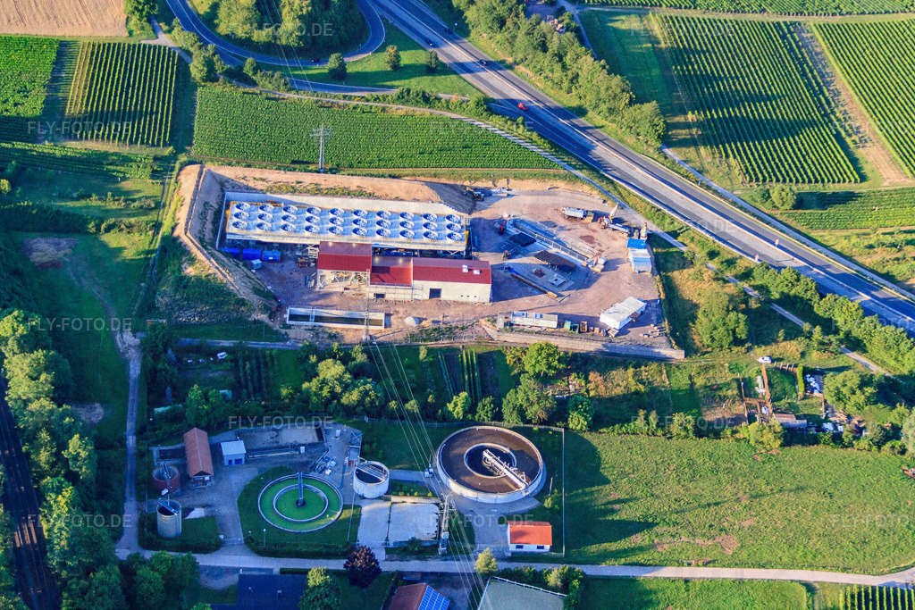 Geothermieanlage der Pfalzwerke geofuture GmbH bei Insheim an der A65 | Luftbild: Geothermieanlage der Pfalzwerke geofuture GmbH bei Insheim an der A65 in Insheim im Bundesland Rheinland-Pfalz in Deutschland. Foto: IMG_51058.jpg vom 22.07.2012 durch Werner Riehm/FLY-FOTO.de - Realisiert mit Pictrs.com