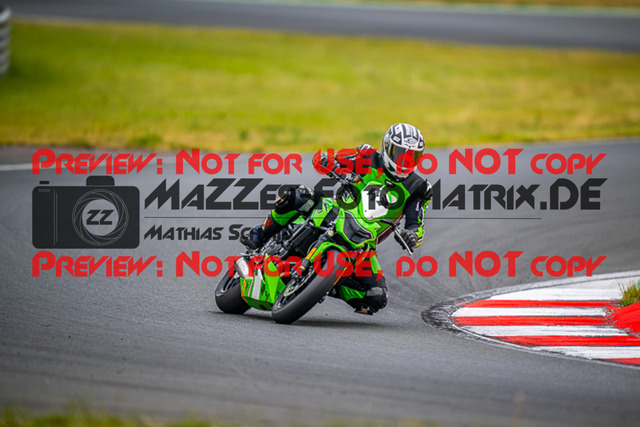 MaZZes_FotoMatrix_220520_6397 | Fotograf Mathias Schmid
Sportfotograf,
Eventfotograf,
Hochzeitsfotograf,
Portraitfotograf