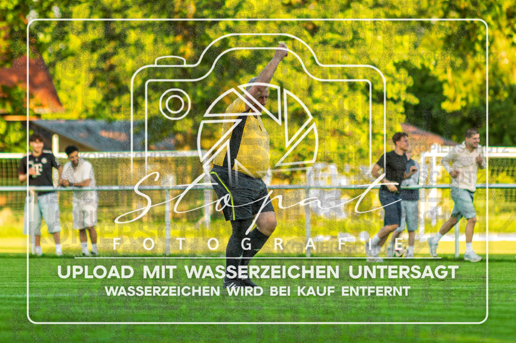 3. Kreisklasse Herren HK - FG Fulde-Stellichte II vs. SV Veersetal II | Peter Paech (Schiedsrichter); 3. Kreisklasse Herren HK - FG Fulde-Stellichte II vs. SV Veersetal II am 22.05.26 in Zentralstadion, Fulde - Realisiert mit Pictrs.com