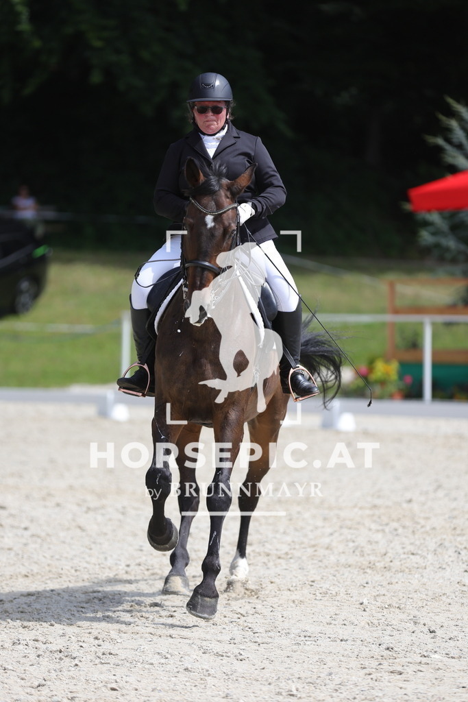 0P6A5329 | Willkommen bei Brunnmayr - Design & Fotografie – Ihrem Spezialisten für Reitturniere und Pferdeveranstaltungen in Oberösterreich, Salzburg und Bayern! Seit über 17 Jahren sind wir leidenschaftlich dabei.