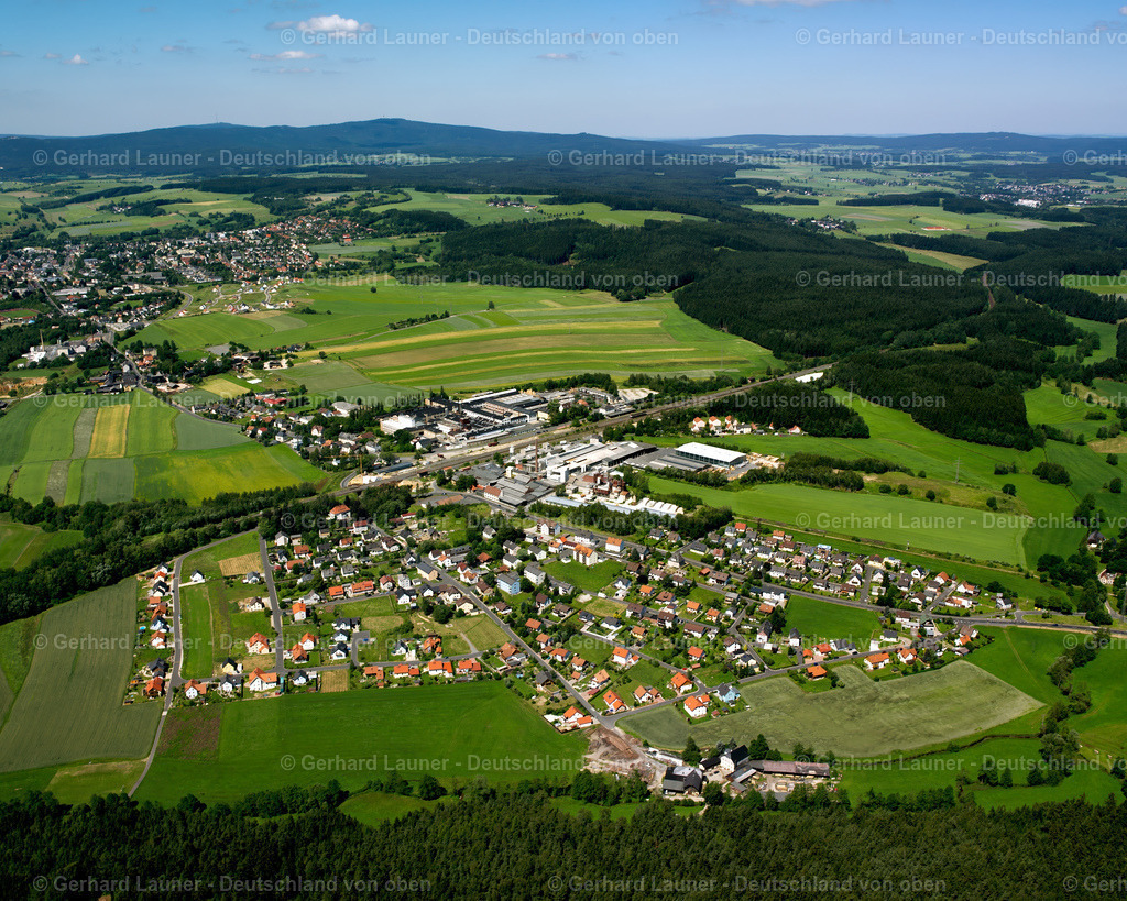 2608119 | Holenbrunn Gesamtaufnahme