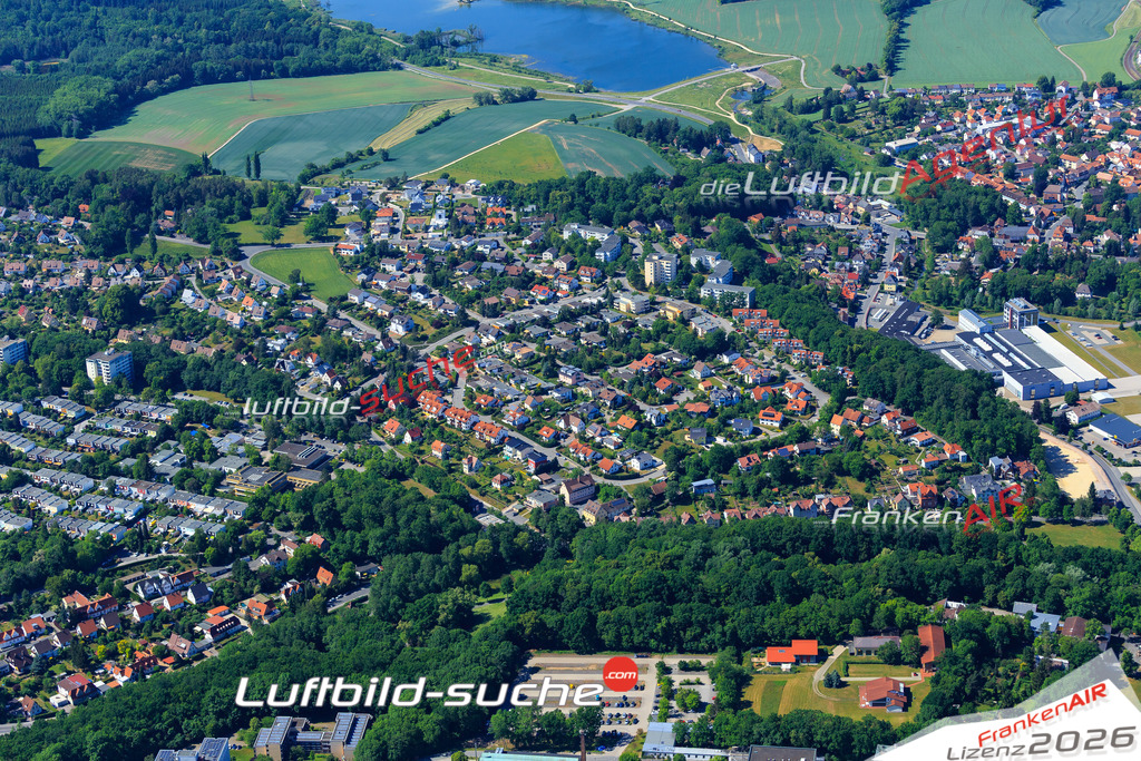Die Luftaufnahme der Stadt Coburg wurde vom UL-Flugzeug heraus erstellt ( keine Drohne )- hohe Auflösung für beste Qualität