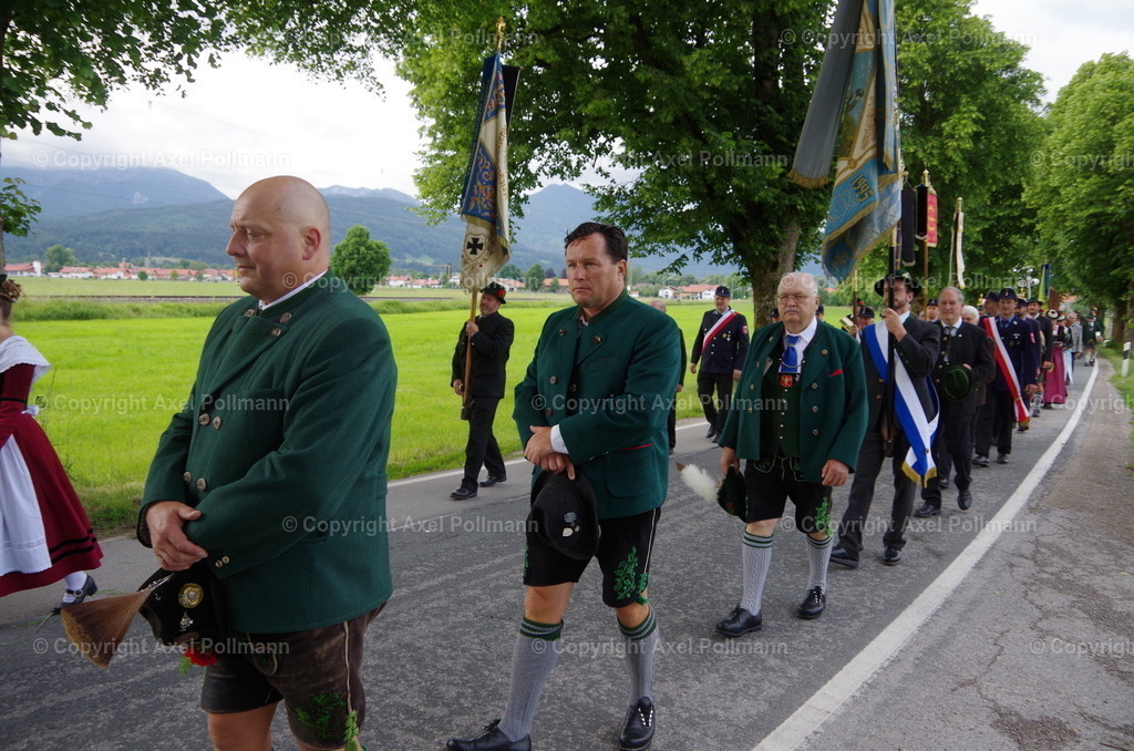IMGP6105 | fotografiert von Axel PollmannLeonhardi Wallfahrt Benediktbeuern und Murnau, Fronleichnam, Fasching, Landschaft im Loisachtal und Benediktbeuern  - Realisiert mit Pictrs.com