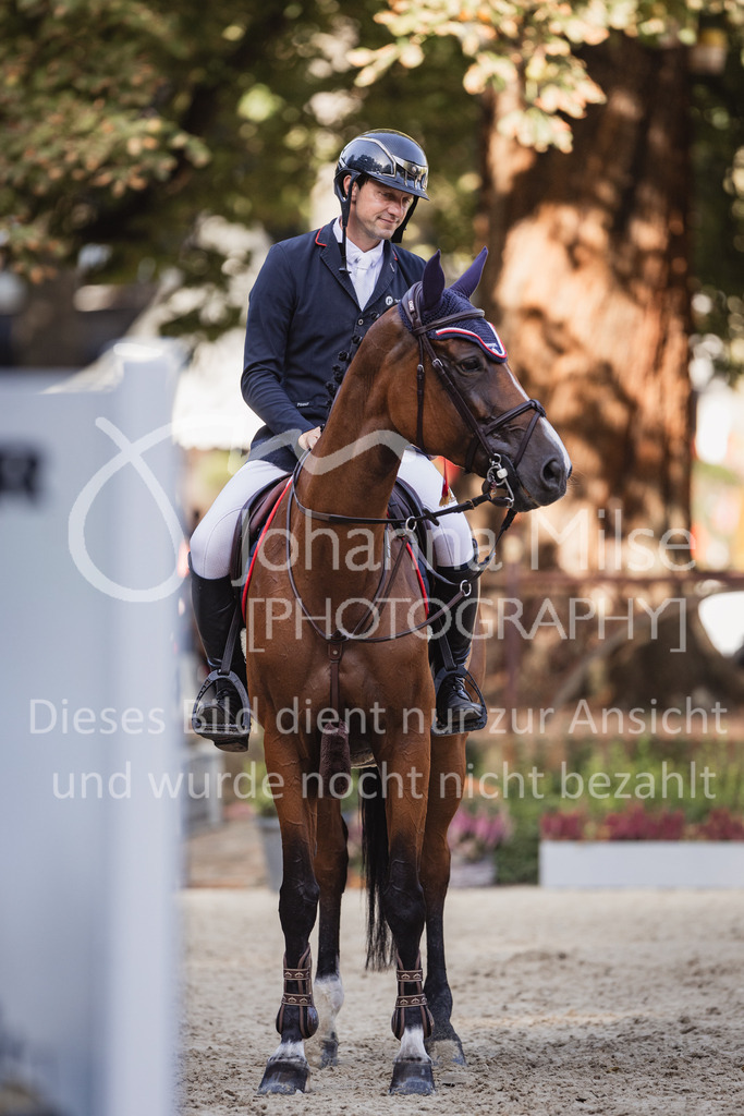 230910_OWLCh_GroßerPreis-698 | Deine schönsten Turniermomente als professionelle Fotos! Entdecke hochwertige Pferdesport-Fotografie im Online-Shop. Jetzt Fotos finden & bestellen!