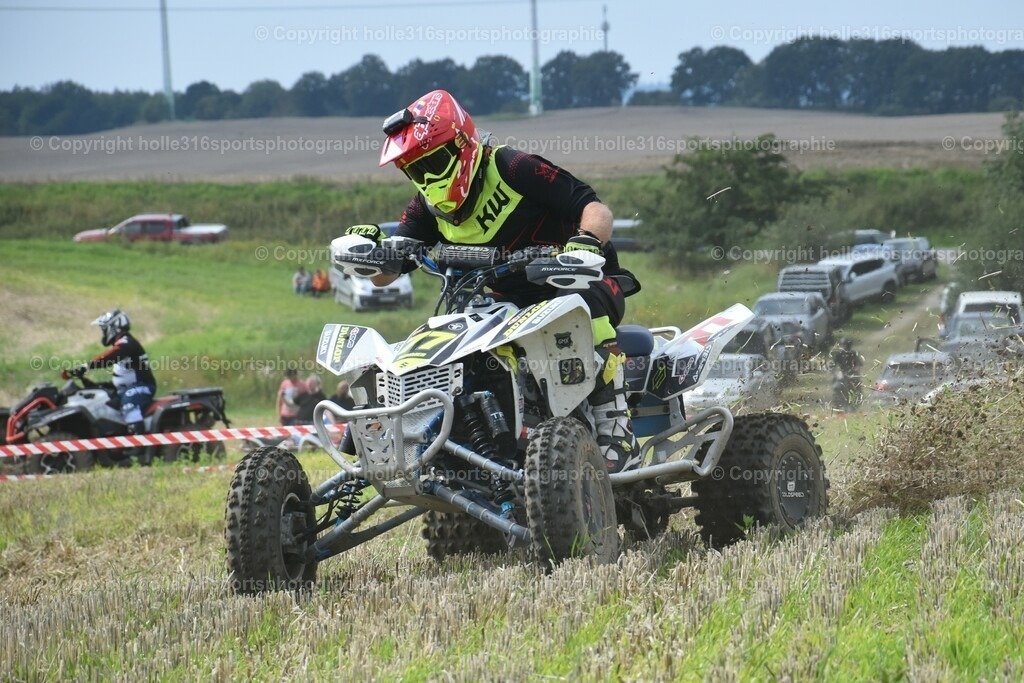 DSC_0457 (2) | Sportfotografie , Motorsport, Motoross, Reitsport, Mointainbike, Enduro,
Landschaft , Outdoor, Eventfotografie, Landschaft, Bilder online bestellen - Realisiert mit Pictrs.com