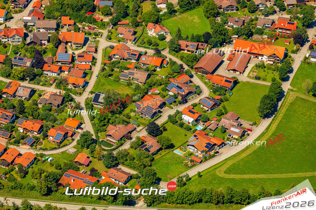 Luftaufnahme von Habach Vs Google Maps- Die Luftaufnahme wurde 2025 vom UL-Flugzeug heraus erstellt ( keine Drohne ) - Hochauflösende Luftaufnahme - für professionelle Ausdrucke geeignet. Die Geschenkidee !Mit Lizenz und Bildrechte bestellbar