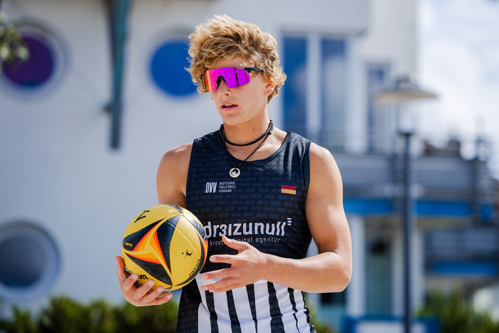 Beachvolleyball I Saison 2026 I Deutsche Meisterschaft U19 I 1. Tag | Jasper Lorenz Fotografie - Realisiert mit Pictrs.com