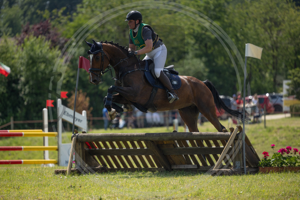 994A1027 | sabrinanicolaifotografie - Realisiert mit Pictrs.com