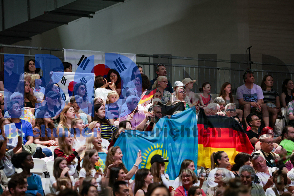 SES_RRGRSG20250719-8 | bond - Realisiert mit Pictrs.com