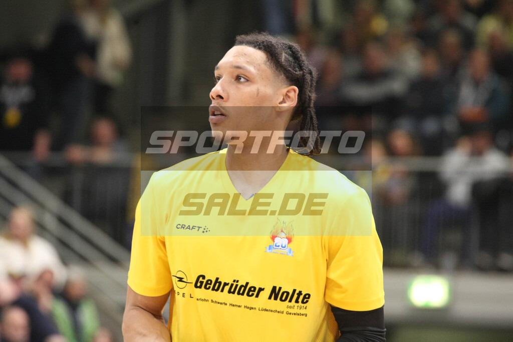 Phoenix Hagen - Nürnberg Falcobns | Devonte McCall  - © Sportfoto-Sale (MK) - Realisiert mit Pictrs.com