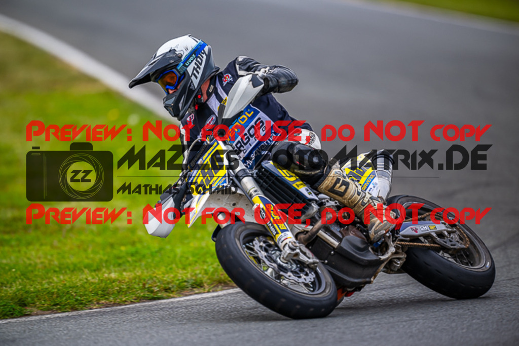 MaZZes_FotoMatrix_231001_3905 | S1