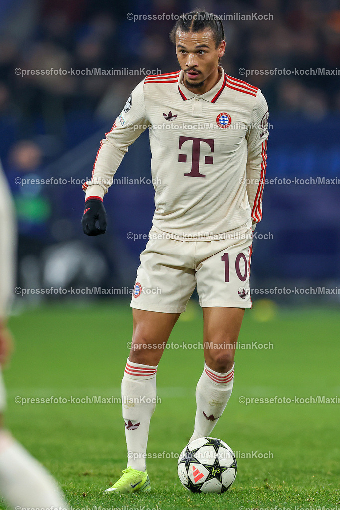 UCL10122402256 | 10.12.2024, Fußball, UEFA Champions League, Schachtar Donezk - FC Bayern München, Arena AufSchalke Gelsenkirchen, 8. Spieltag Saison 2024 2025: Leroy Sane (Bayern #10)DFB regulations prohibit any use of photographs as image sequences and or quasi-video.