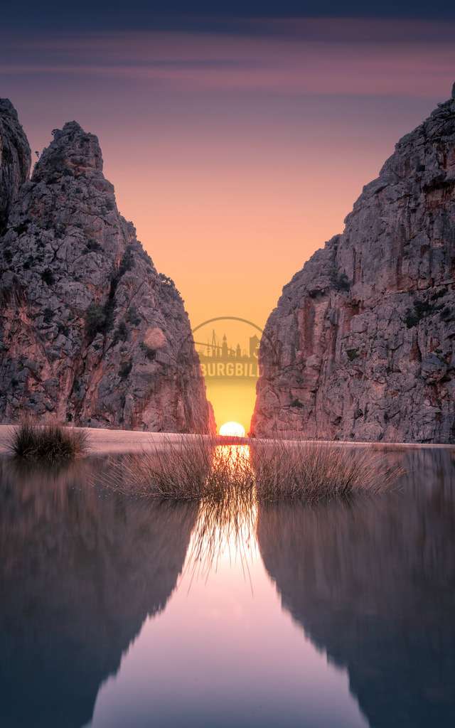 Hochkant-Motive-by-stativkunst.de-038 | Exklusive Hamburg collagen, tolle Segelbilder und viele weitere tolle Motive auf Leinwand, Poster, Alu-Dibond, u.v.m. findet Ihr bei uns auf hamburgbild.de. Findet Euer Wandbild für Euer Zuhause, Büro oder die  Praxis…. - Realisiert mit Pictrs.com