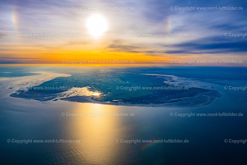 St_Peter_Ording_Eiderstätter_Halbinsel_Sonnenaufgang_ELS_4147010523 | SANKT PETER-ORDING 01.05.2023 Küstenbereich Nordsee im Sonnenaufgang - der Eiderstätter Halbinsel im Bundesland Schleswig-Holstein, Deutschland. // Coastal area of the North Sea at sunrise - the Eiderstaetter peninsula in the state of Schleswig-Holstein, Germany. Foto: Martin Elsen