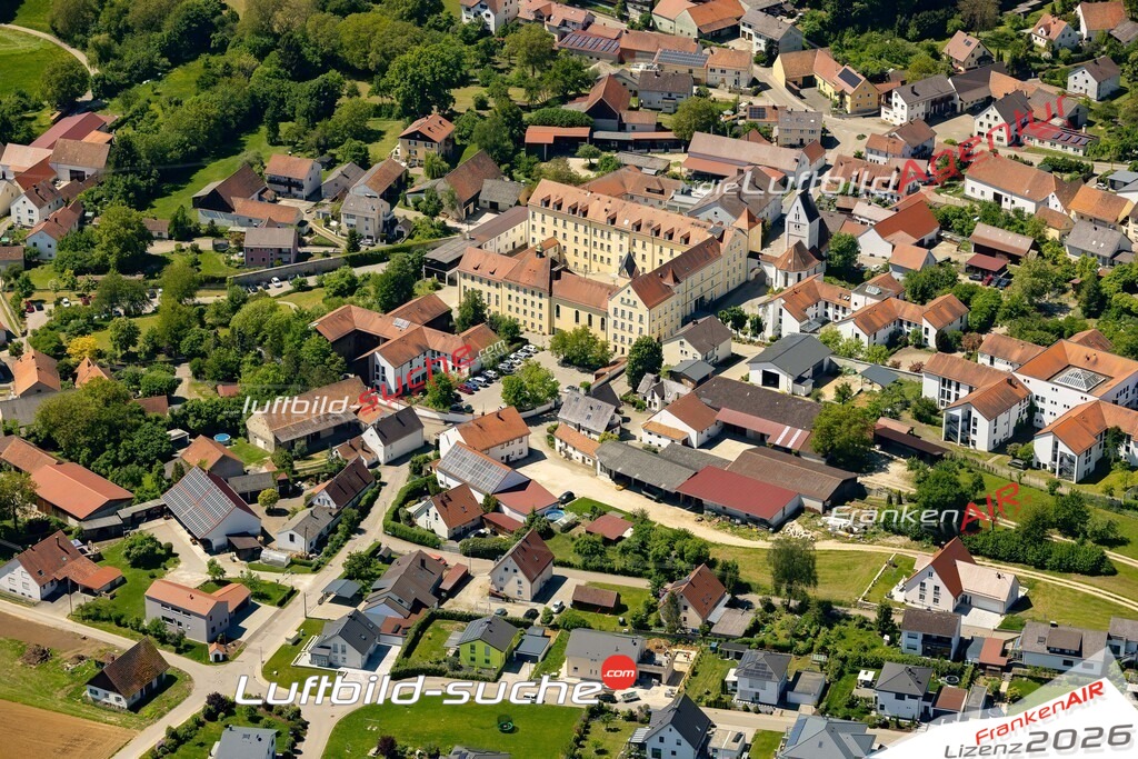Luftbild Vs Google Maps  Schweinspoint  Marxheim -Das Luftbild wurde 2025 vom UL-Flugzeug heraus erstellt ( keine Drohne ) - Hochauflösende Luftaufnahme -Nicht vergleichbar mit Google Maps oder Satelittenbilder- Die Geschenkidee !Mit Lizenz und Bildrechte bestellbar