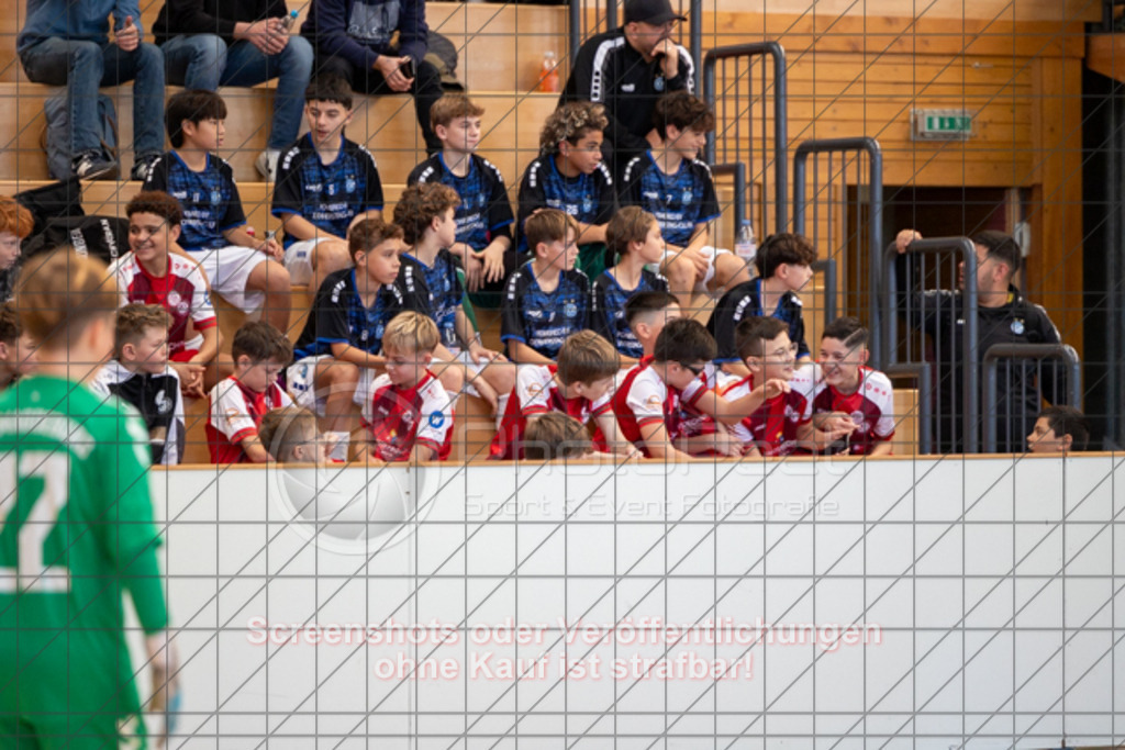 20251213_120701_0832 | 1.FC Magdeburg - FC Bayern München27. internationaler Prinzing Junior Cup in der Donzdorfer Lautertalhalle - 13.12.2025,Foto: PhotoPeet-Sportfotografie/Peter Harich